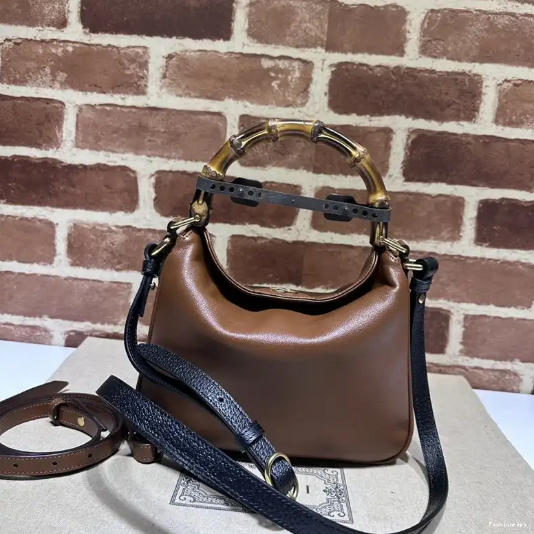 Fashionrepsfam ru 2306YA0074 Gucci Bag 0822
